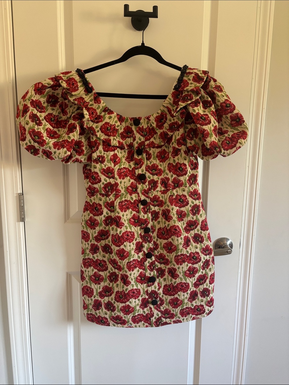 Floral Puff-Sleeve Button-Front Top in Red
